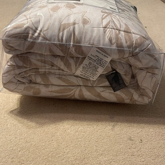 Ralph Lauren King Cecily Palmetto Botanical Print Tan Comforter - Picture 4 of 6